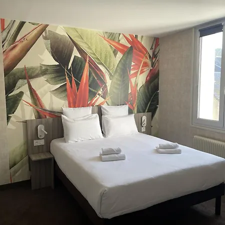 Le Grand De La Marine 