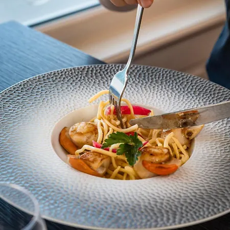 De La Marine Hotel 3*