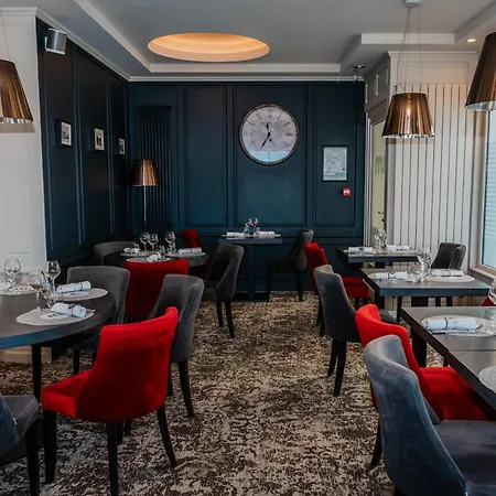 De La Marine Otel Port-en-Bessin-Huppain