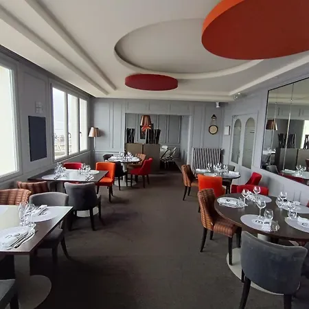 Le Grand De La Marine 