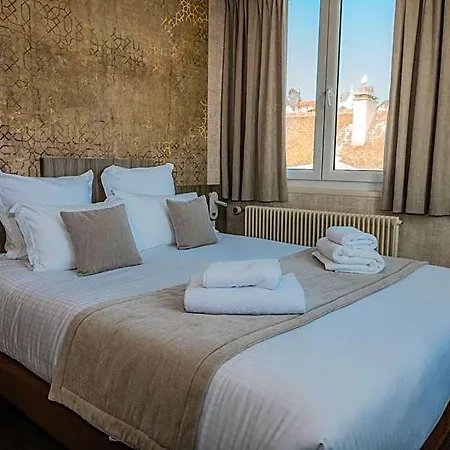 De La Marine Hotel