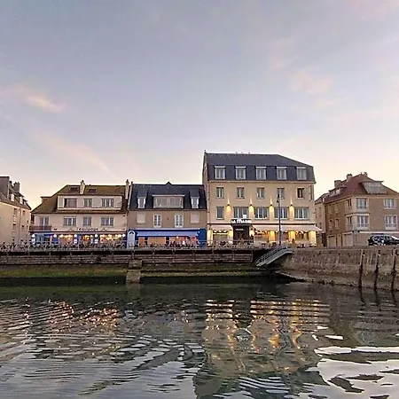 De La Marine Port-en-Bessin-Huppain