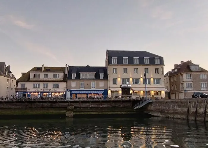 Le Grand De La Marine 