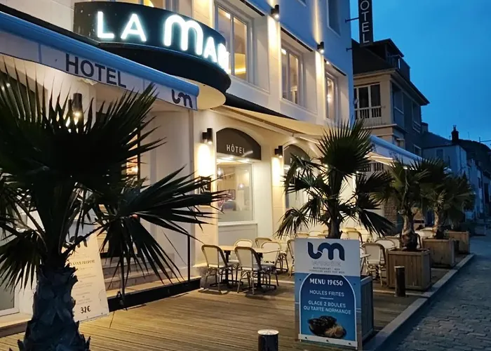 מלון Le Grand De La Marine 