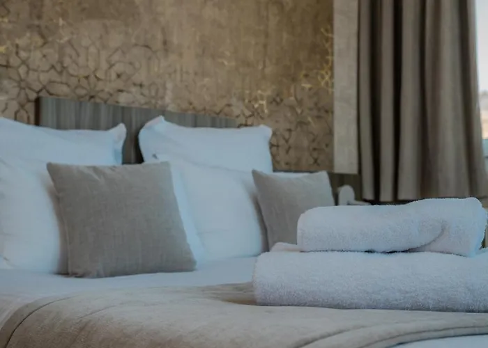 Le Grand De La Marine 