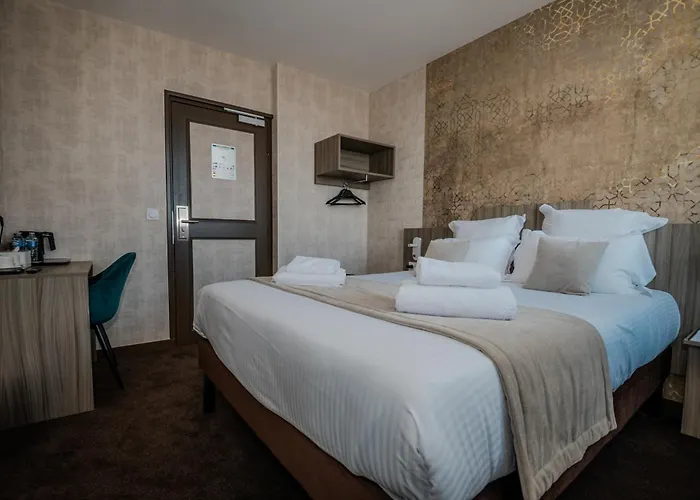 Le Grand De La Marine 