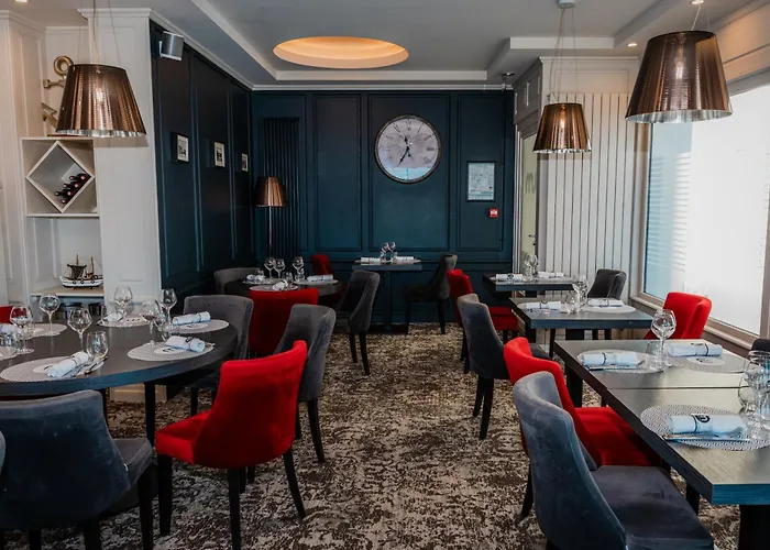 De La Marine Hotel Port-en-Bessin-Huppain