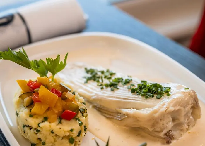 Le Grand De La Marine 