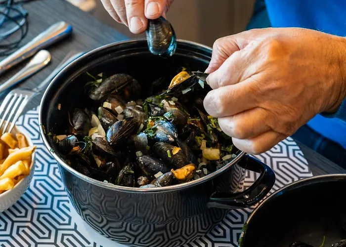 Hotel Le Grand De La Marine 