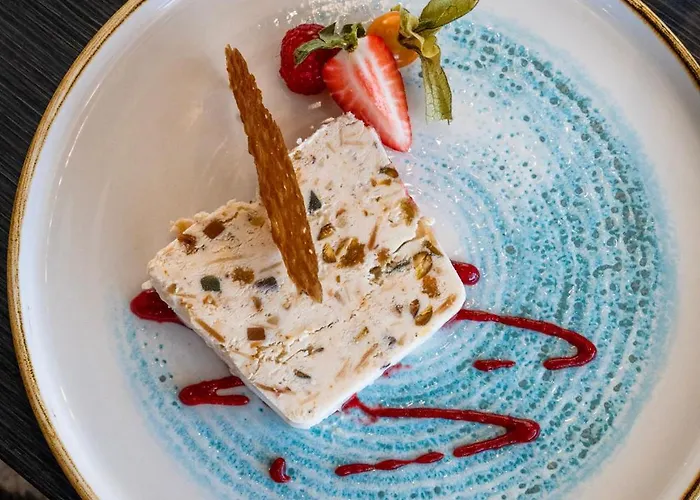 Le Grand De La Marine 